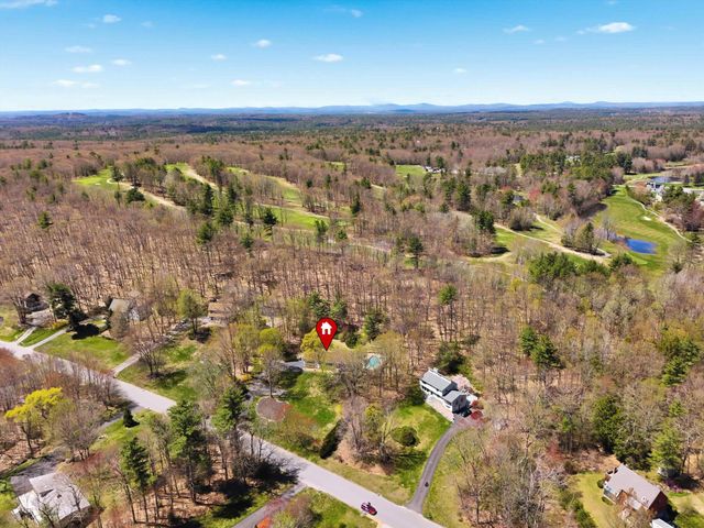 11 Oriole Road, Windham, NH 03087