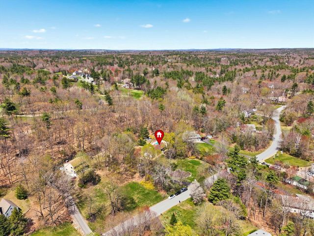 11 Oriole Road, Windham, NH 03087