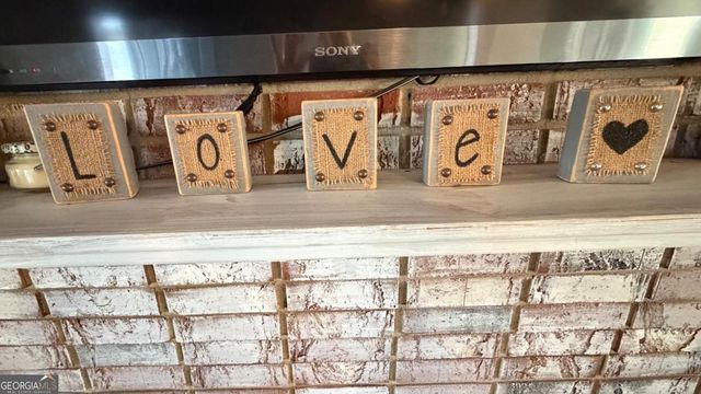 1242 Broxton Highway, Hazlehurst, GA 31539