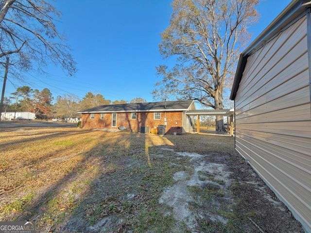 1242 Broxton Highway, Hazlehurst, GA 31539