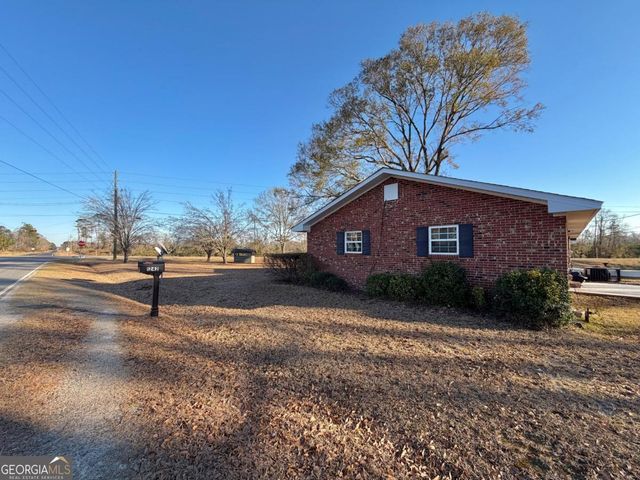 1242 Broxton Highway, Hazlehurst, GA 31539