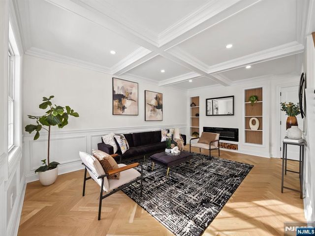 857 Collingwood Avenue, Maywood, NJ 07607