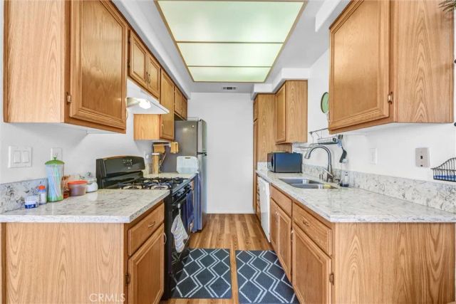 21836 S Vermont Avenue 6, Torrance, CA 90502