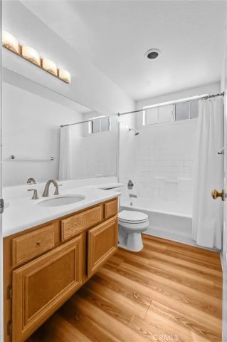 21836 S Vermont Avenue 6, Torrance, CA 90502