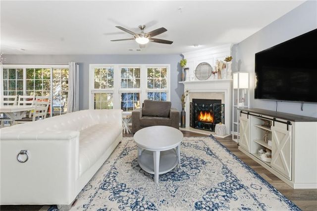 308 Balaban Circle, Woodstock, GA 30188