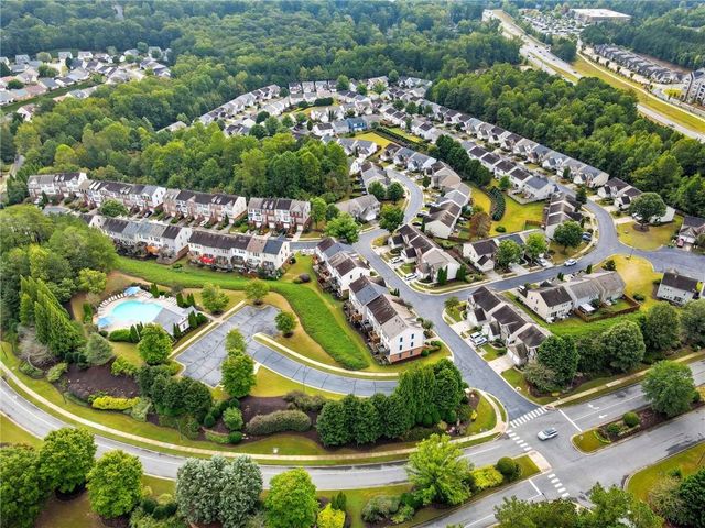 308 Balaban Circle, Woodstock, GA 30188