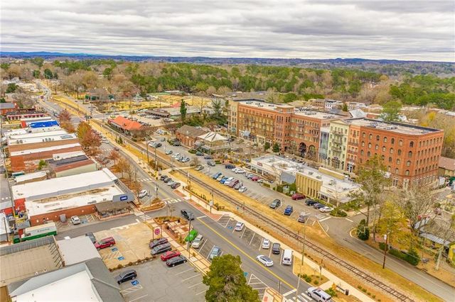 308 Balaban Circle, Woodstock, GA 30188