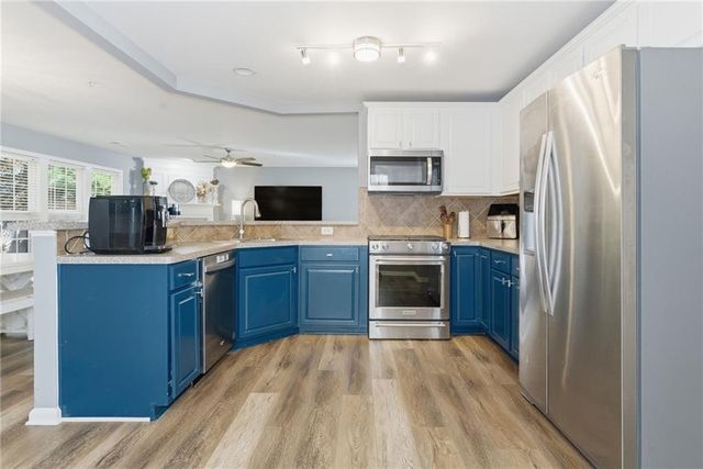 308 Balaban Circle, Woodstock, GA 30188