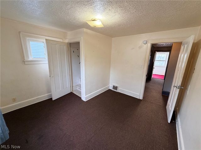 5328 Vine Street, Maple Heights, OH 44137