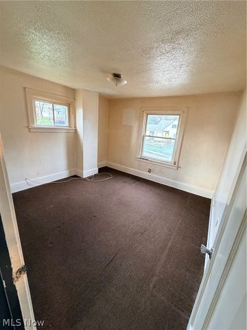 5328 Vine Street, Maple Heights, OH 44137