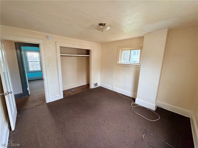 5328 Vine Street, Maple Heights, OH 44137