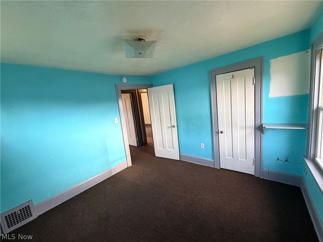 5328 Vine Street, Maple Heights, OH 44137