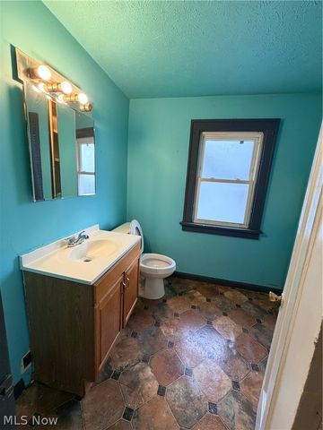 5328 Vine Street, Maple Heights, OH 44137