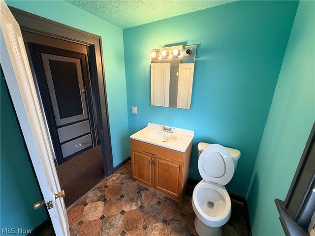 5328 Vine Street, Maple Heights, OH 44137