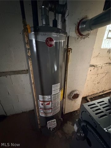 5328 Vine Street, Maple Heights, OH 44137