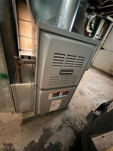 5328 Vine Street, Maple Heights, OH 44137