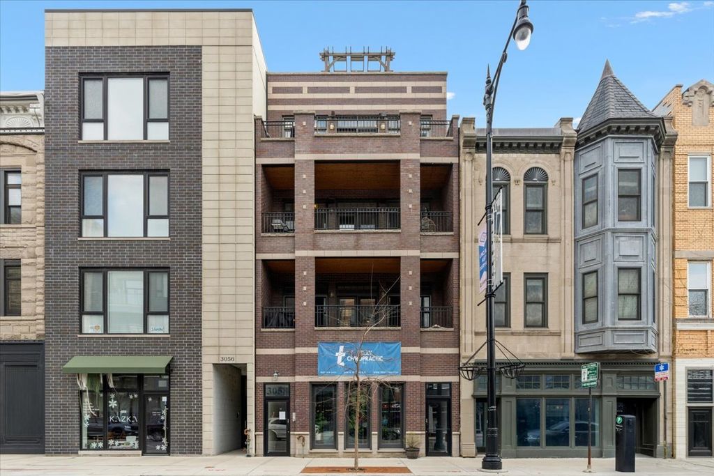 3058 N Lincoln Avenue 3, Chicago, IL 60657