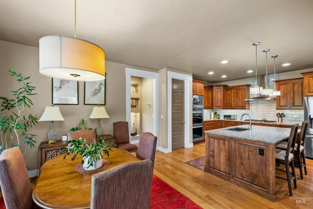 393 E Fishing Creek Lane, Eagle, ID 83616