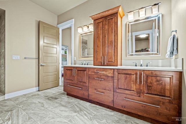 393 E Fishing Creek Lane, Eagle, ID 83616