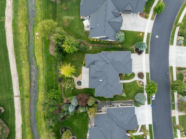 393 E Fishing Creek Lane, Eagle, ID 83616