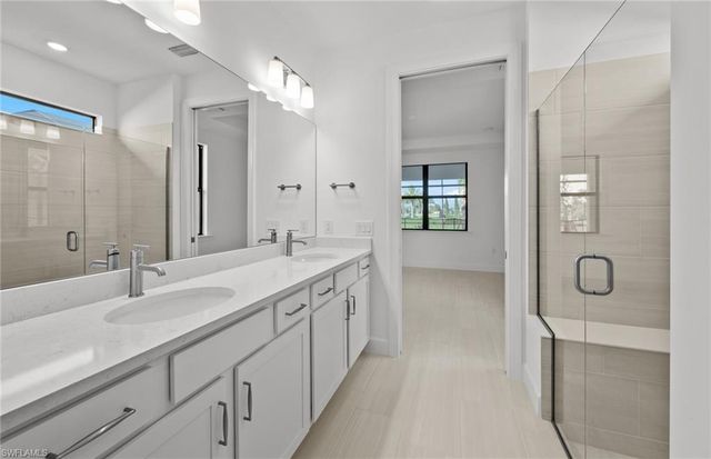 2151 Freemont WAY, Naples, FL 34120