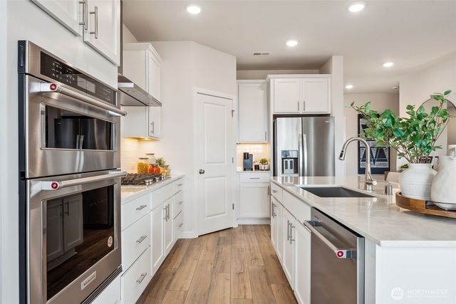 3947 Flat Top Drive, Bremerton, WA 98312