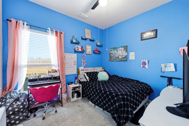 411 Kinnerton Court, Midlothian, TX 76065