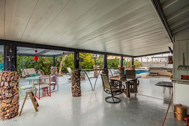 11033 W ALABAMA Avenue, Sun City, AZ 85351