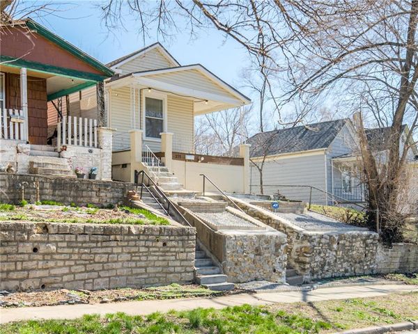 275 S 8th Street, Kansas City, KS 66101