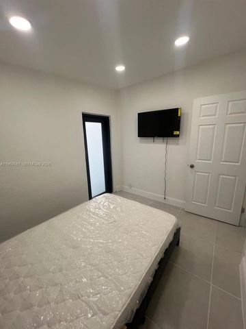 2061 Rutland St, Opa-locka, FL 33054