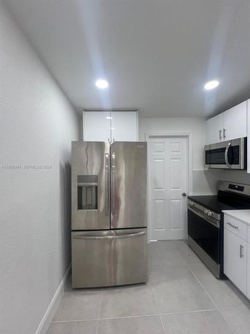 2061 Rutland St, Opa-locka, FL 33054