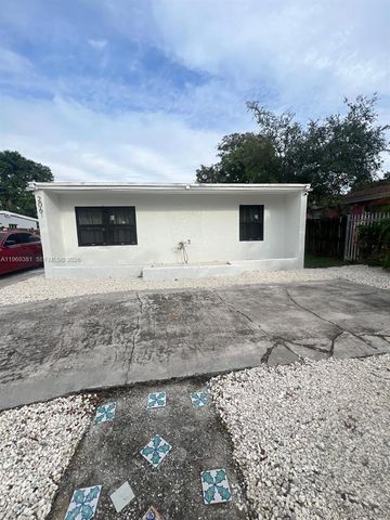 2061 Rutland St, Opa-locka, FL 33054
