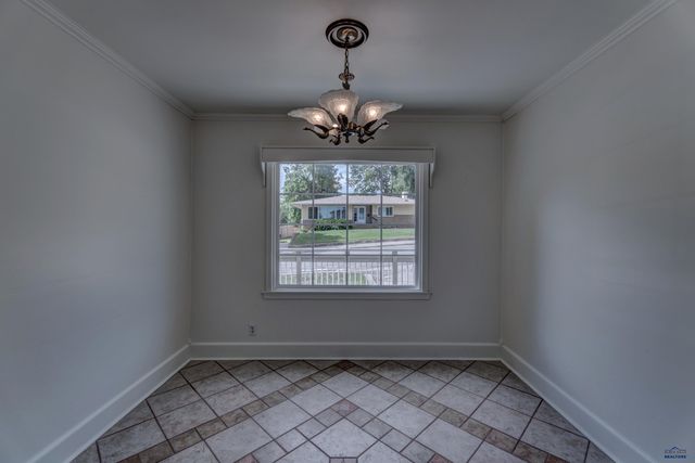 1526 11TH ST, Rapid City, SD 57701