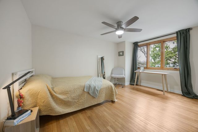 905 Kennebec Lane, Naperville, IL 60563