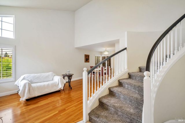 9793 Montego Ct, Windsor, CA 95492
