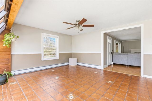 114 Billington St, Plymouth, MA 02360