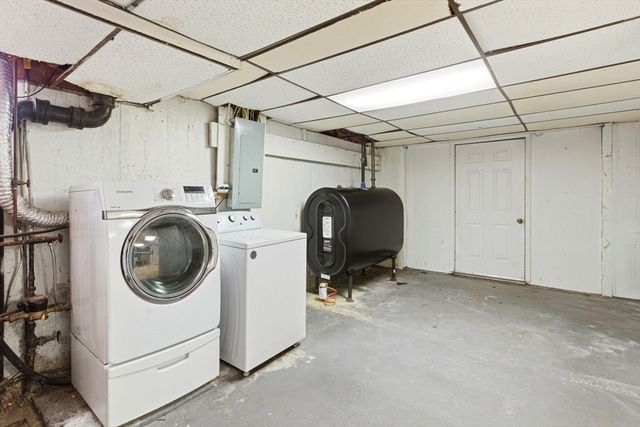 114 Billington St, Plymouth, MA 02360