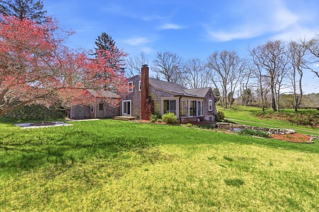 114 Billington St, Plymouth, MA 02360