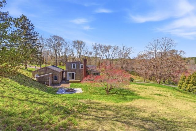 114 Billington St, Plymouth, MA 02360