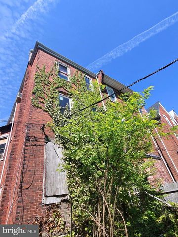 845 WYNNEWOOD RD, Philadelphia, PA 19151