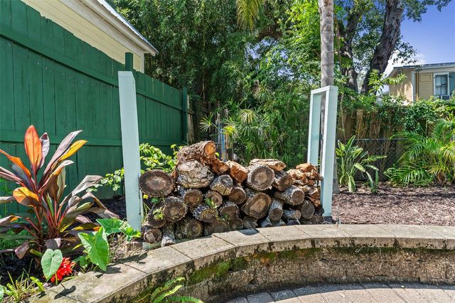 19 LOVETT STREET, St Augustine, FL 32084