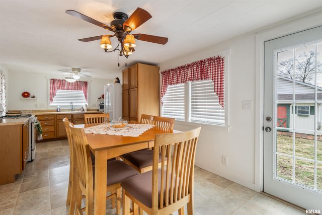 202 N ALEXANDER Street, Alexis, IL 61412