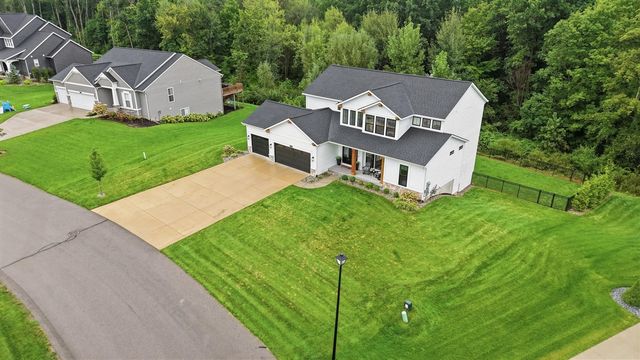 9336 Sunset Ridge Drive, Rockford, MI 49341