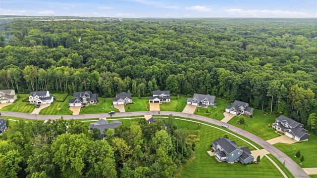 9336 Sunset Ridge Drive, Rockford, MI 49341