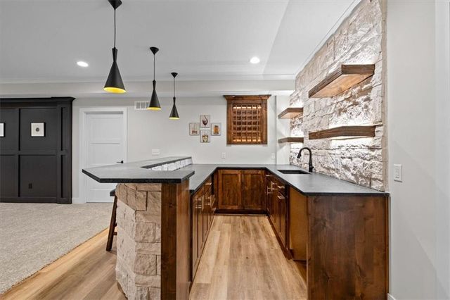 15474 W 171st Place, Olathe, KS 66062