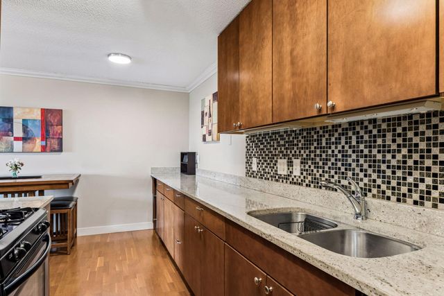2800 W 44th Street 603, Minneapolis, MN 55410