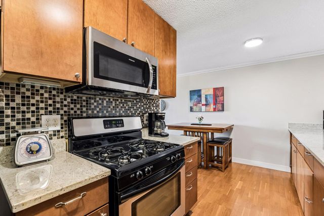 2800 W 44th Street 603, Minneapolis, MN 55410