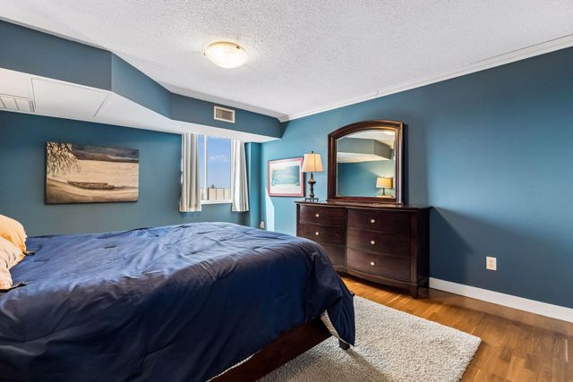 2800 W 44th Street 603, Minneapolis, MN 55410