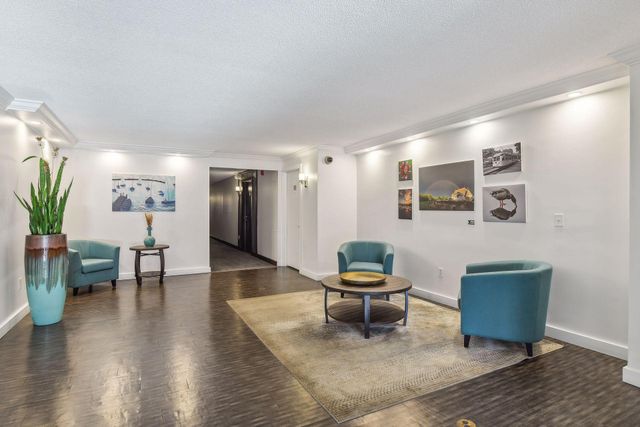 2800 W 44th Street 603, Minneapolis, MN 55410