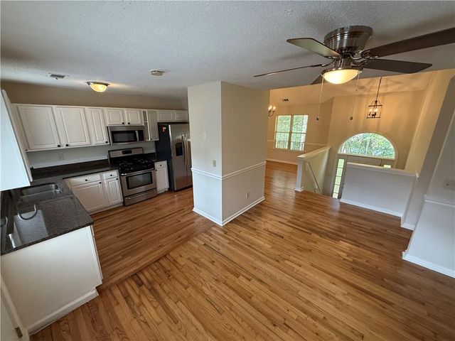 363 Chase Marion Way, Mcdonough, GA 30253